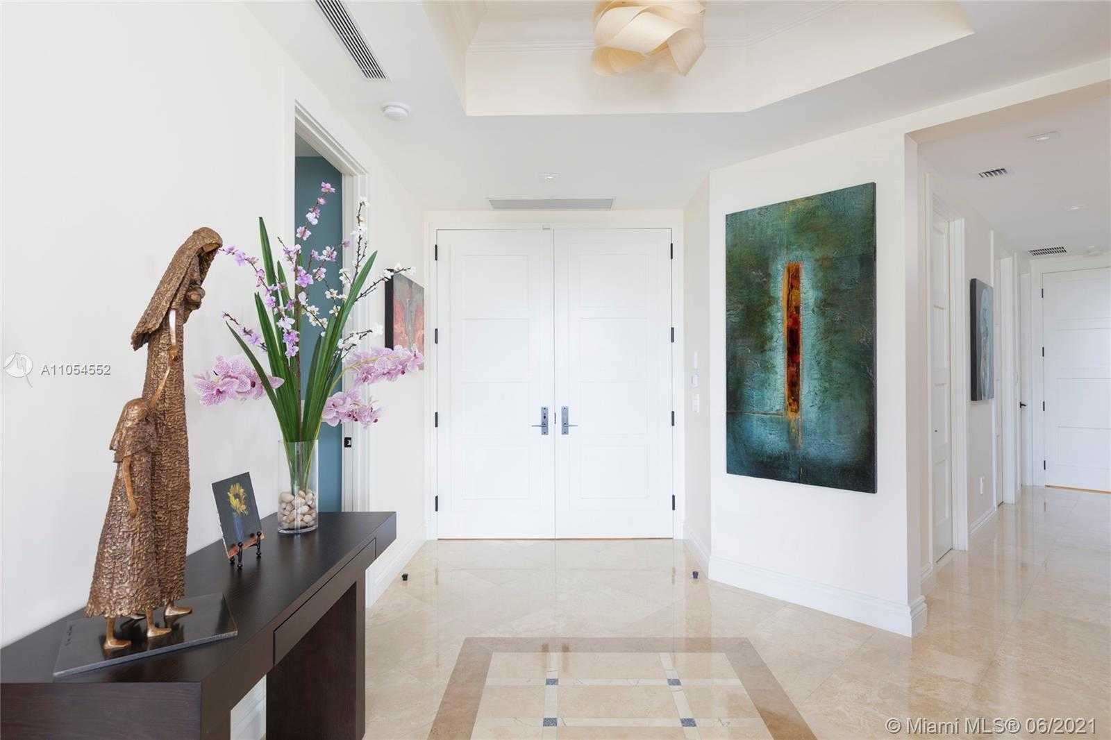 Small Image of 13621 DEERING BAY DR #201, Coral Gables Number 14