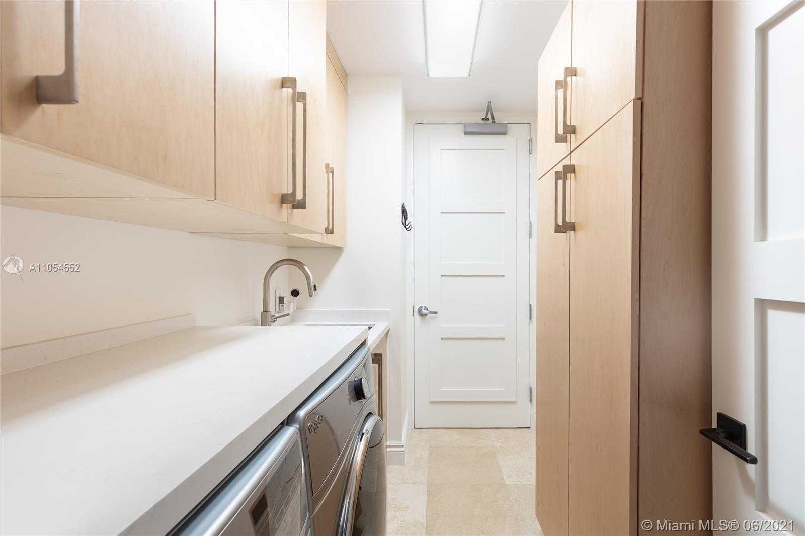 Small Image of 13621 DEERING BAY DR #201, Coral Gables Number 15