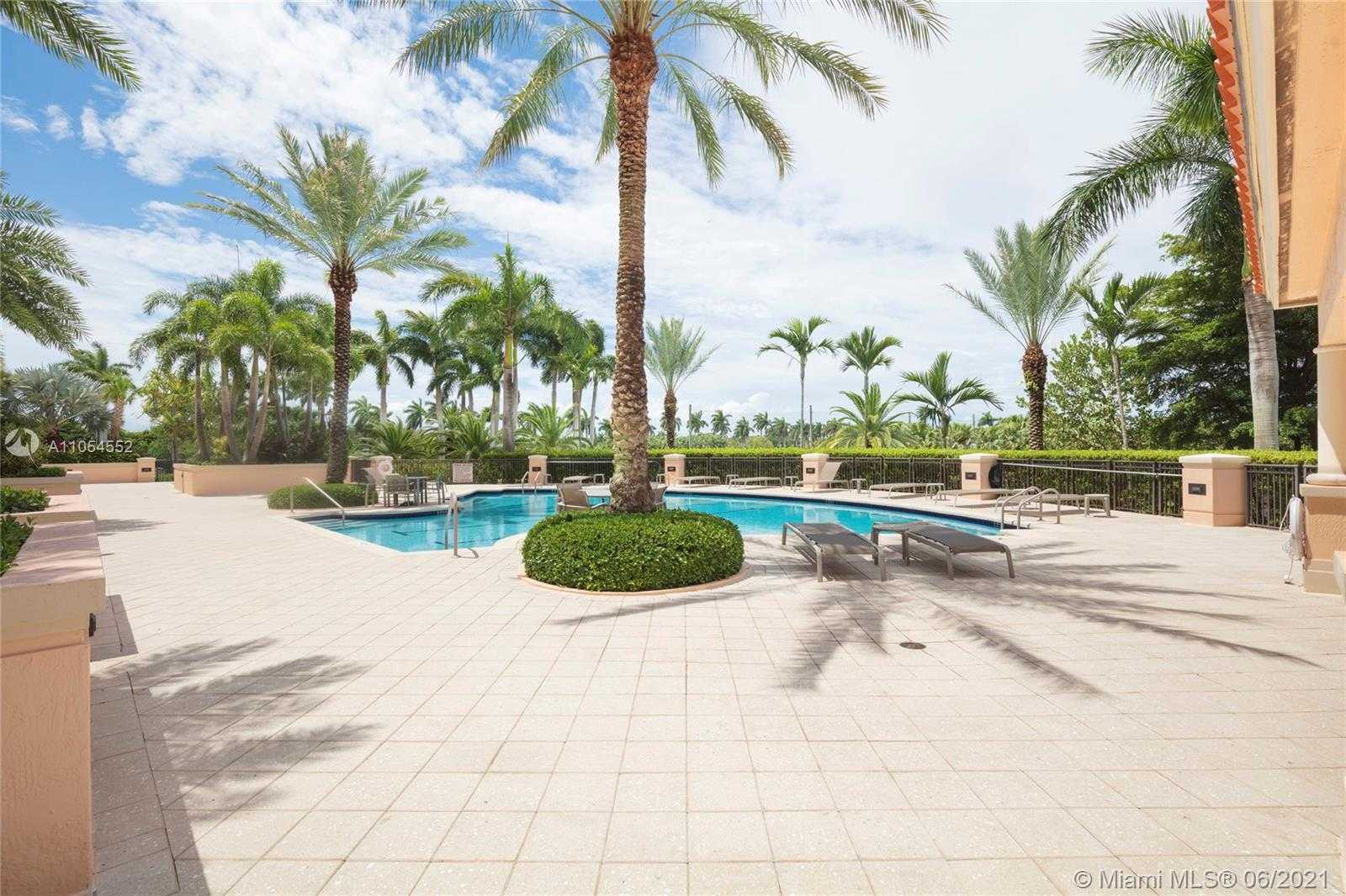 Small Image of 13621 DEERING BAY DR #201, Coral Gables Number 20