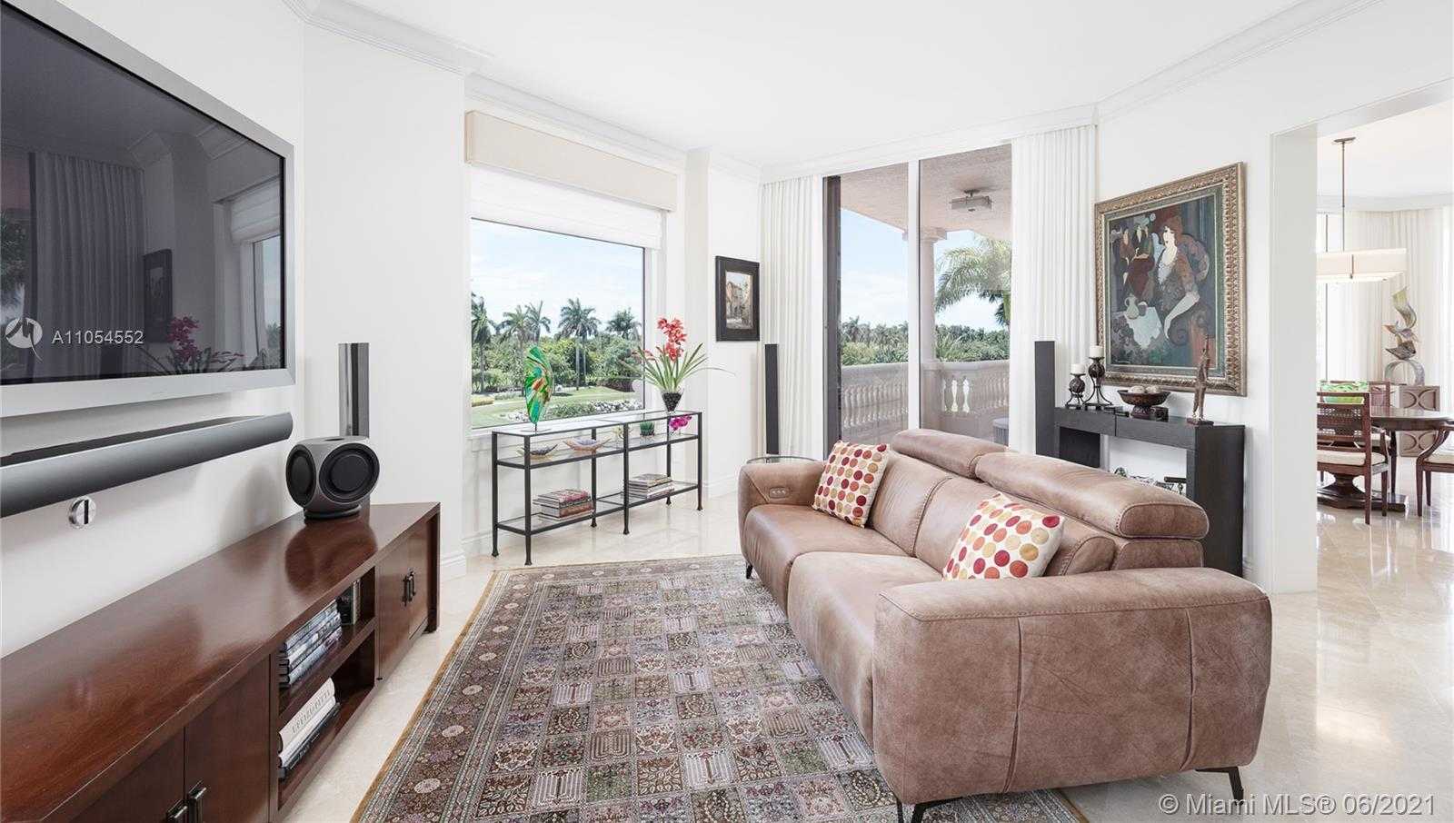 Small Image of 13621 DEERING BAY DR #201, Coral Gables Number 4