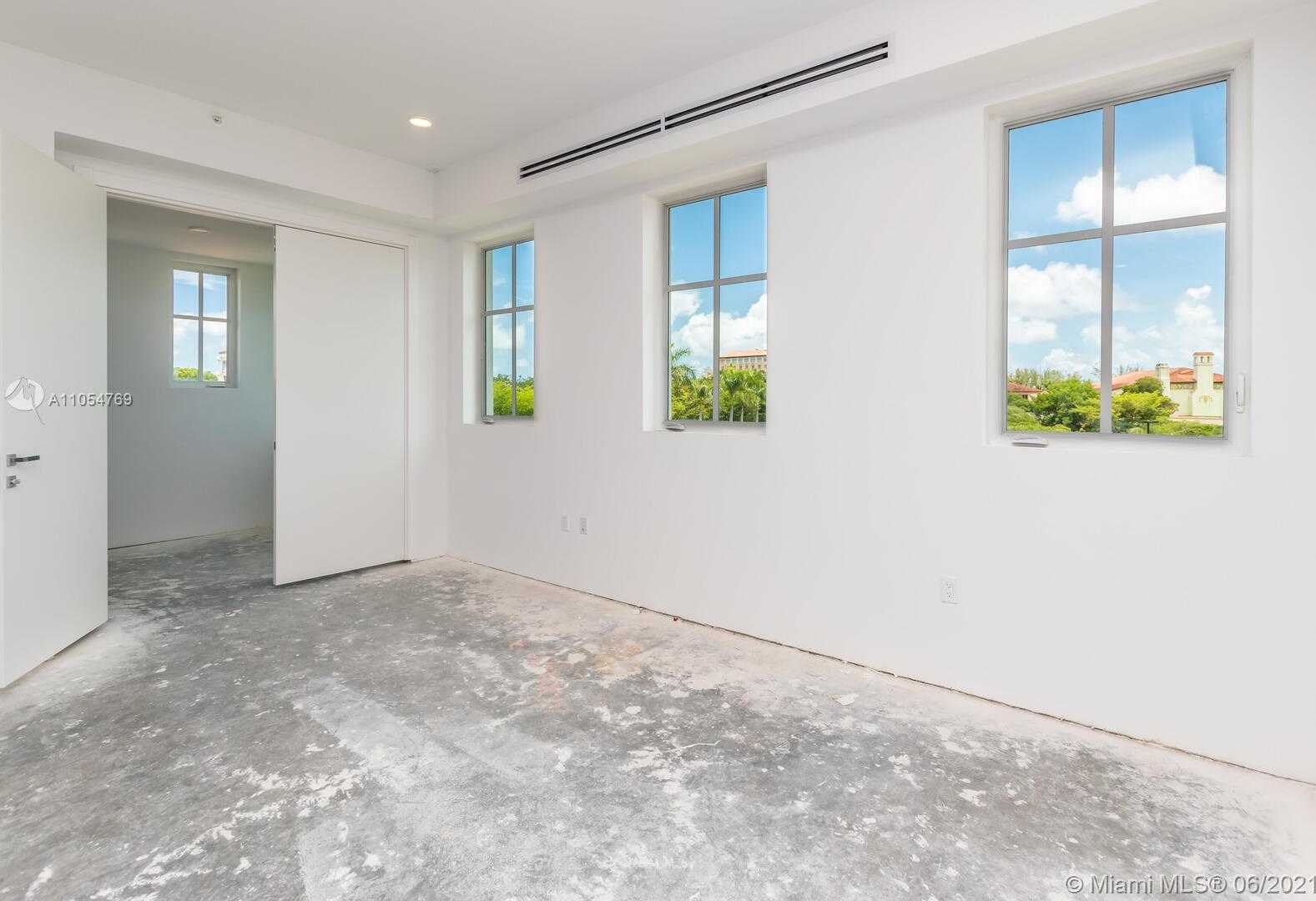 Small Image of 1228 ANASTASIA #PH-301, Coral Gables Number 7