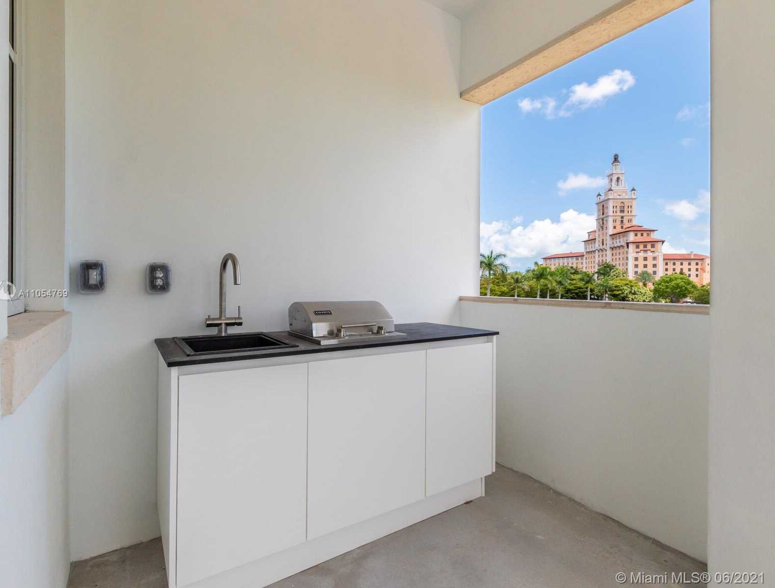 Small Image of 1228 ANASTASIA #PH-301, Coral Gables Number 9
