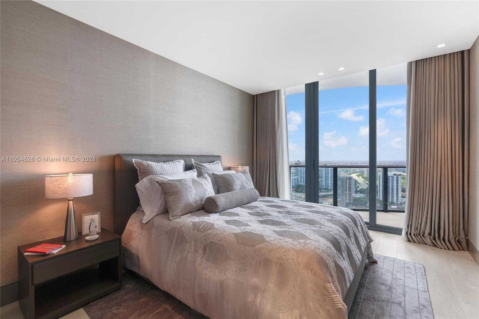 Small Image of 19575 COLLINS AVE #PH-43, Sunny Isles Beach Number 32