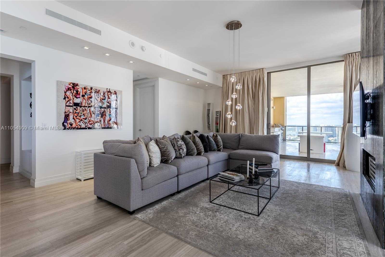 Small Image of 17749 COLLINS AVE #3101, Sunny Isles Beach Number 4
