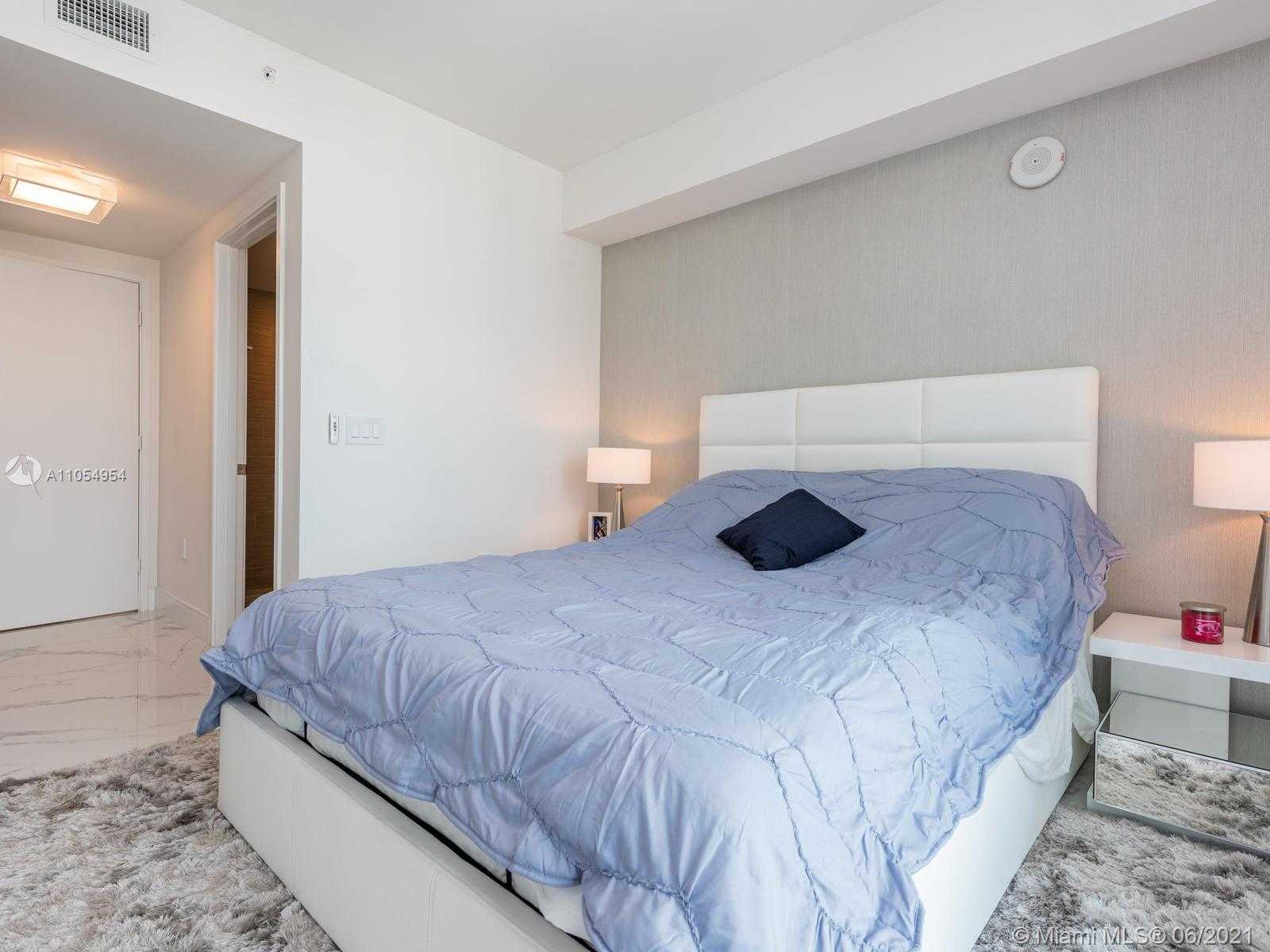 Small Image of 300 SUNNY ISLES BLVD #1607, Sunny Isles Beach Number 16