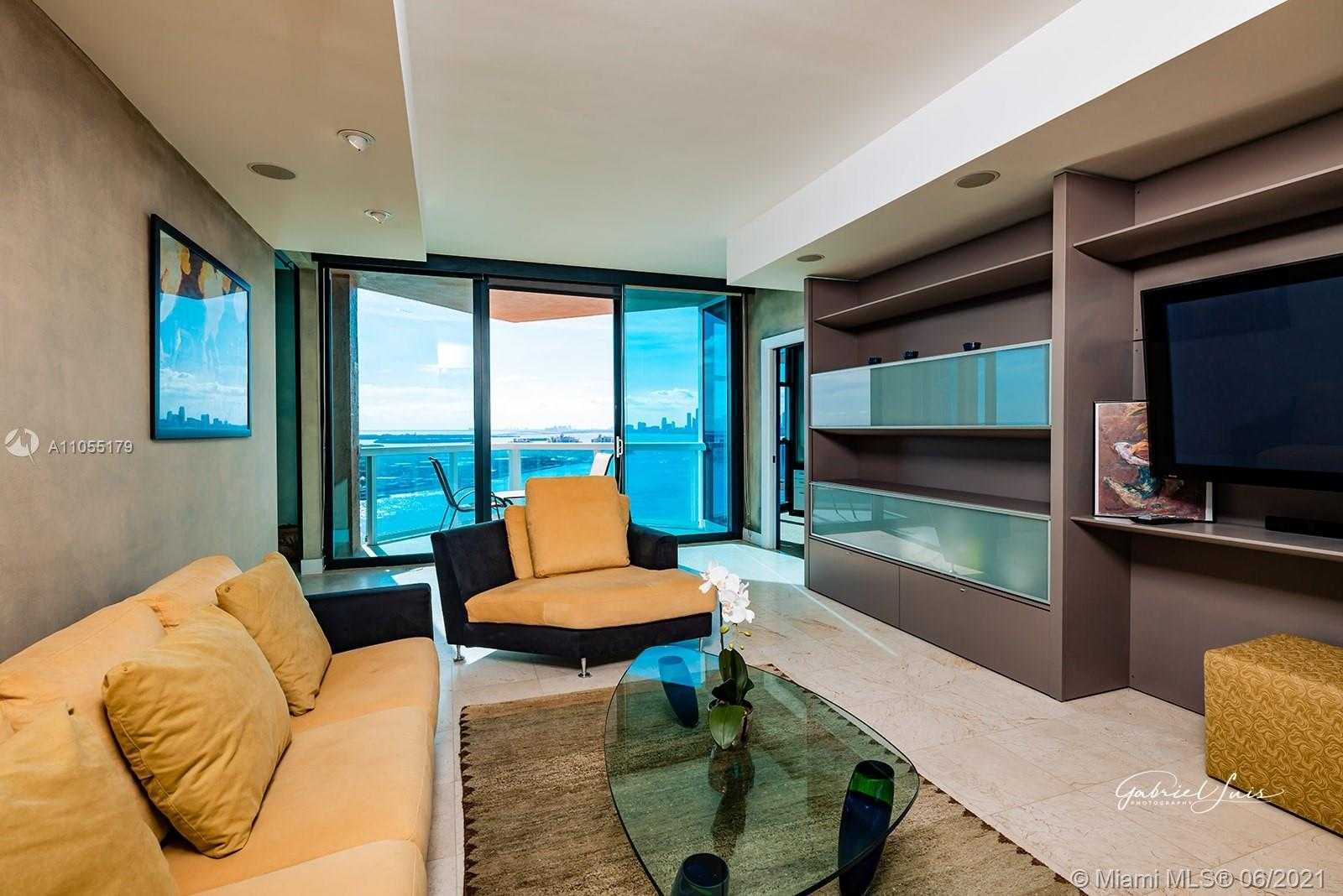 Small Image of 300 SOUTH POINTE DR #2102, Miami Beach Number 21