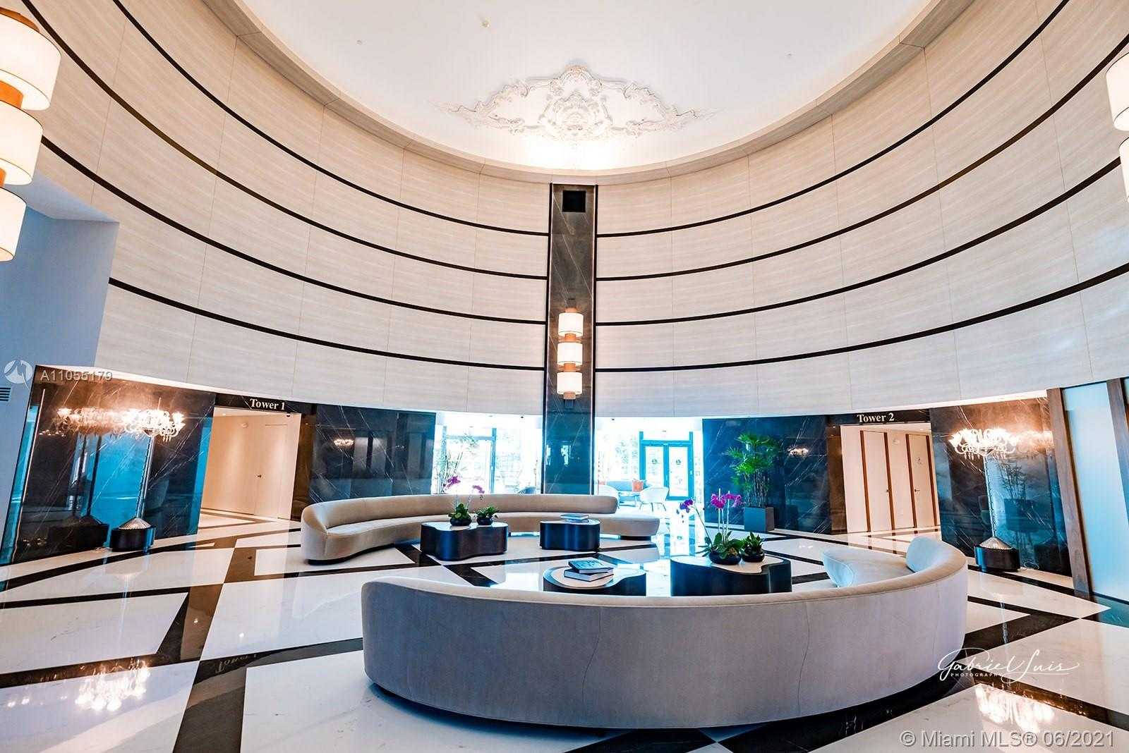 Small Image of 300 SOUTH POINTE DR #2102, Miami Beach Number 54