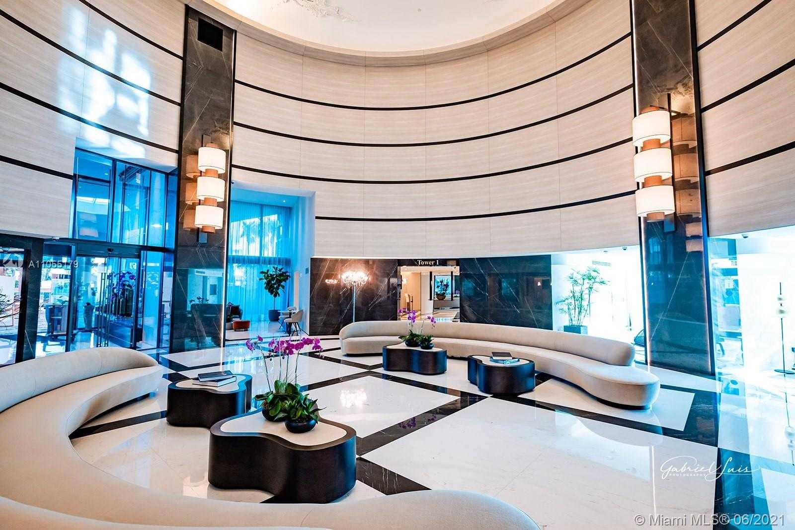 Small Image of 300 SOUTH POINTE DR #2102, Miami Beach Number 55