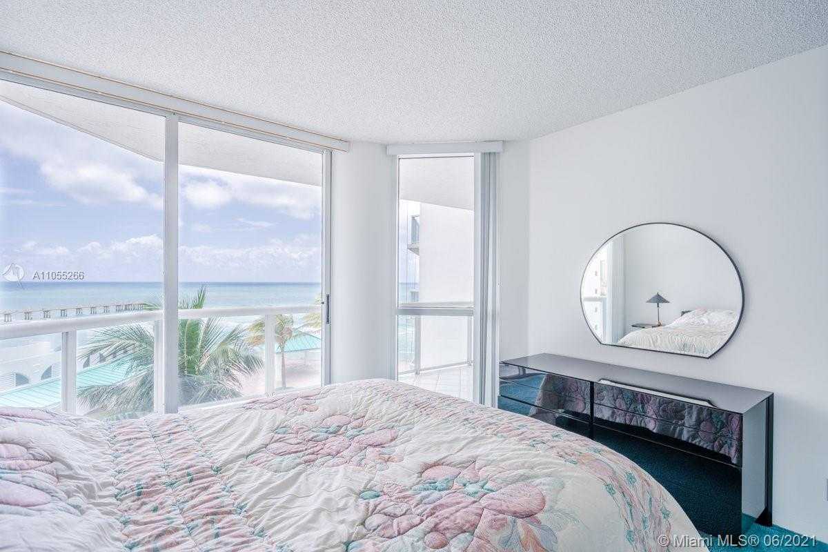 Small Image of 16425 COLLINS AVE #715, Sunny Isles Beach Number 17