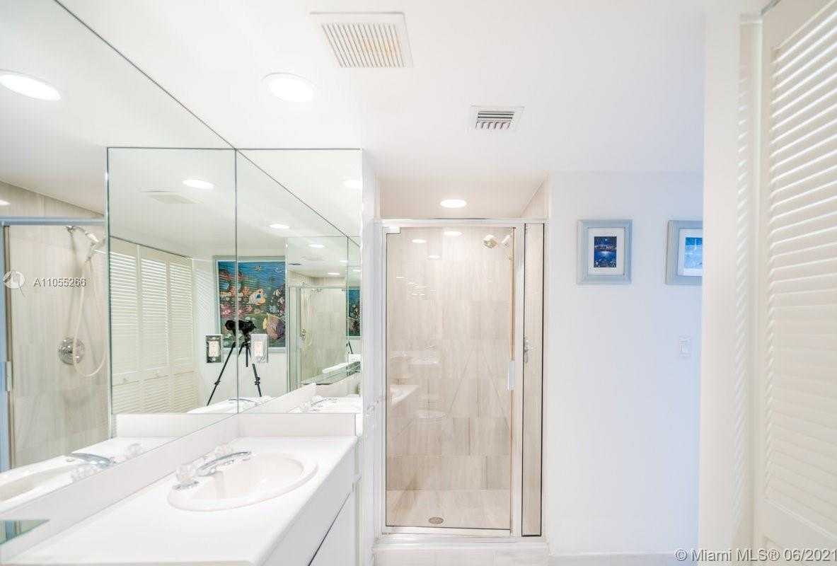 Small Image of 16425 COLLINS AVE #715, Sunny Isles Beach Number 22