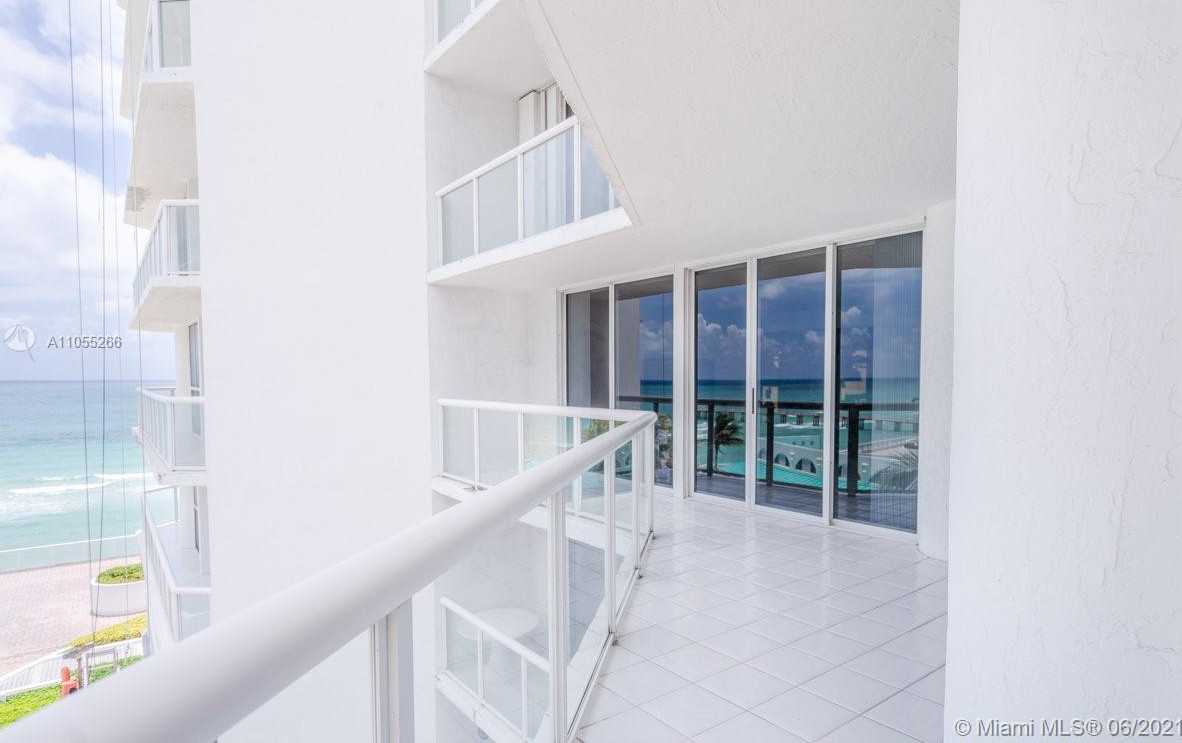 Small Image of 16425 COLLINS AVE #715, Sunny Isles Beach Number 24