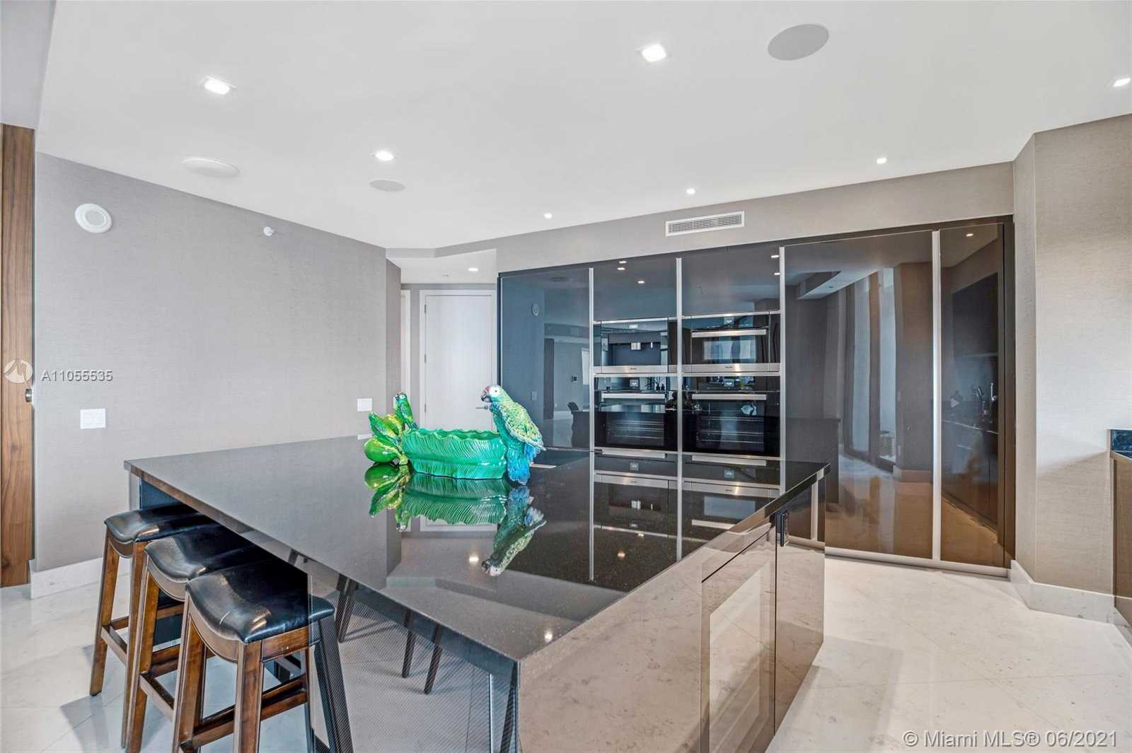 Small Image of 18555 COLLINS AVE #4305, Sunny Isles Beach Number 23
