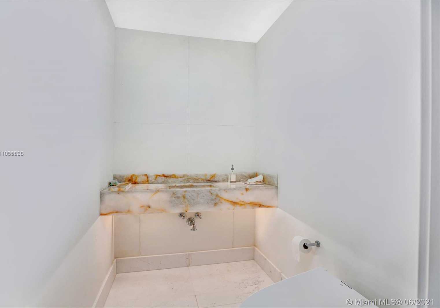 Small Image of 18555 COLLINS AVE #4305, Sunny Isles Beach Number 25