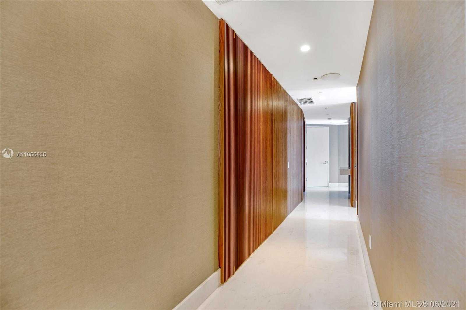 Small Image of 18555 COLLINS AVE #4305, Sunny Isles Beach Number 27