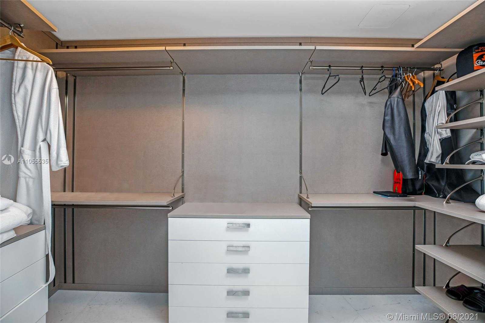Small Image of 18555 COLLINS AVE #4305, Sunny Isles Beach Number 29