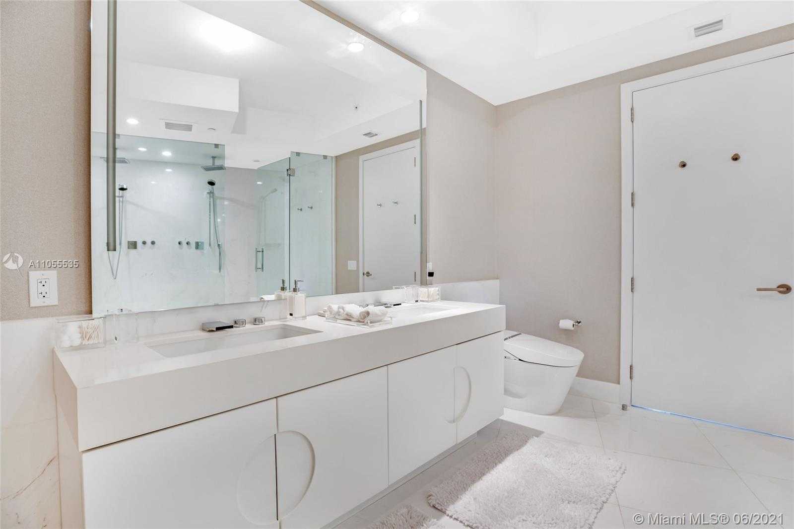 Small Image of 18555 COLLINS AVE #4305, Sunny Isles Beach Number 32