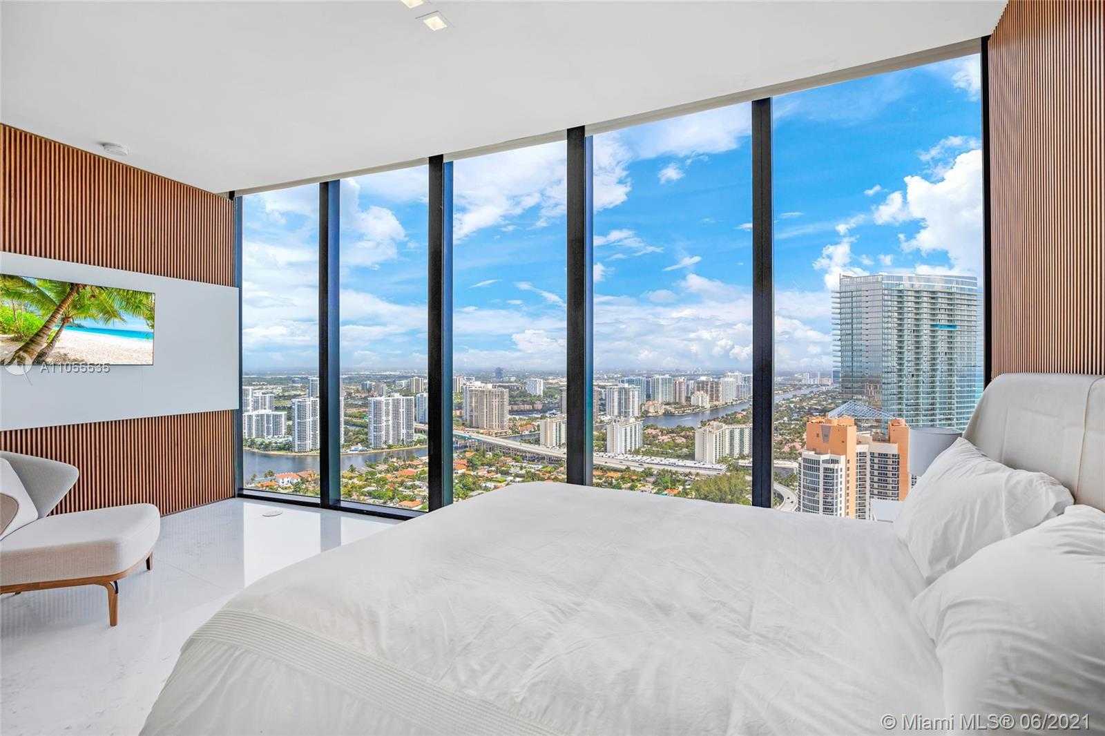 Small Image of 18555 COLLINS AVE #4305, Sunny Isles Beach Number 39