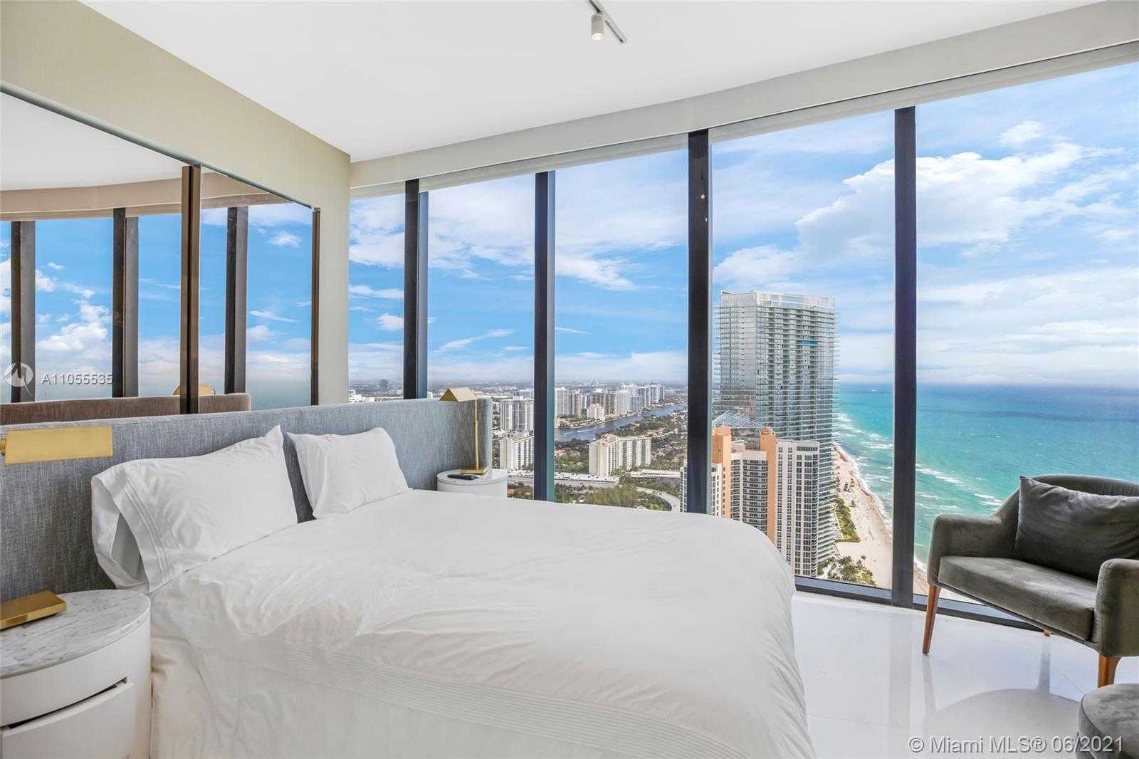Small Image of 18555 COLLINS AVE #4305, Sunny Isles Beach Number 5