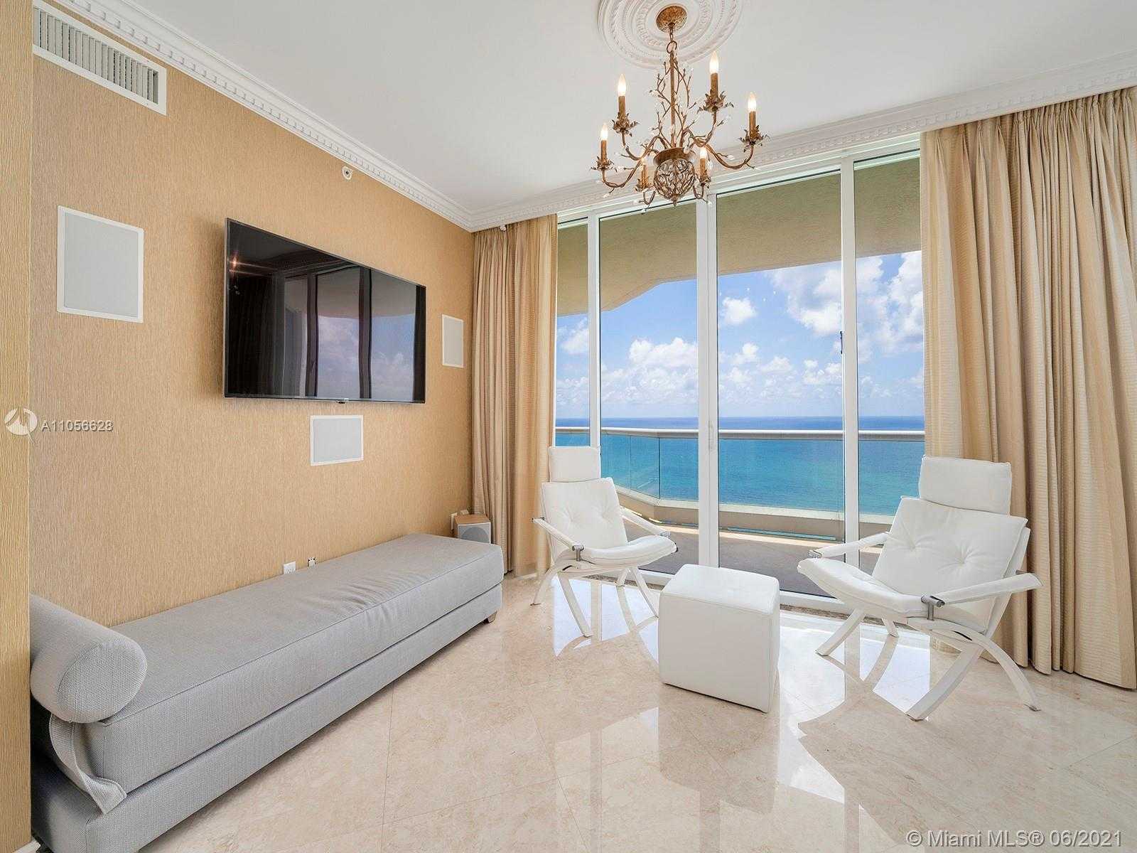 Small Image of 17875 Collins Ave, Sunny Isles Beach, FL 33160, USA Number 13