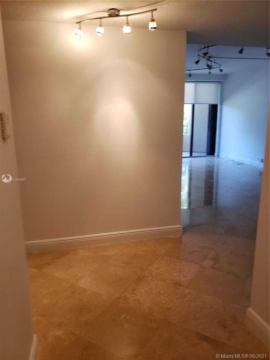Small Image of 251 CRANDON BLVD #230, Key Biscayne Number 3