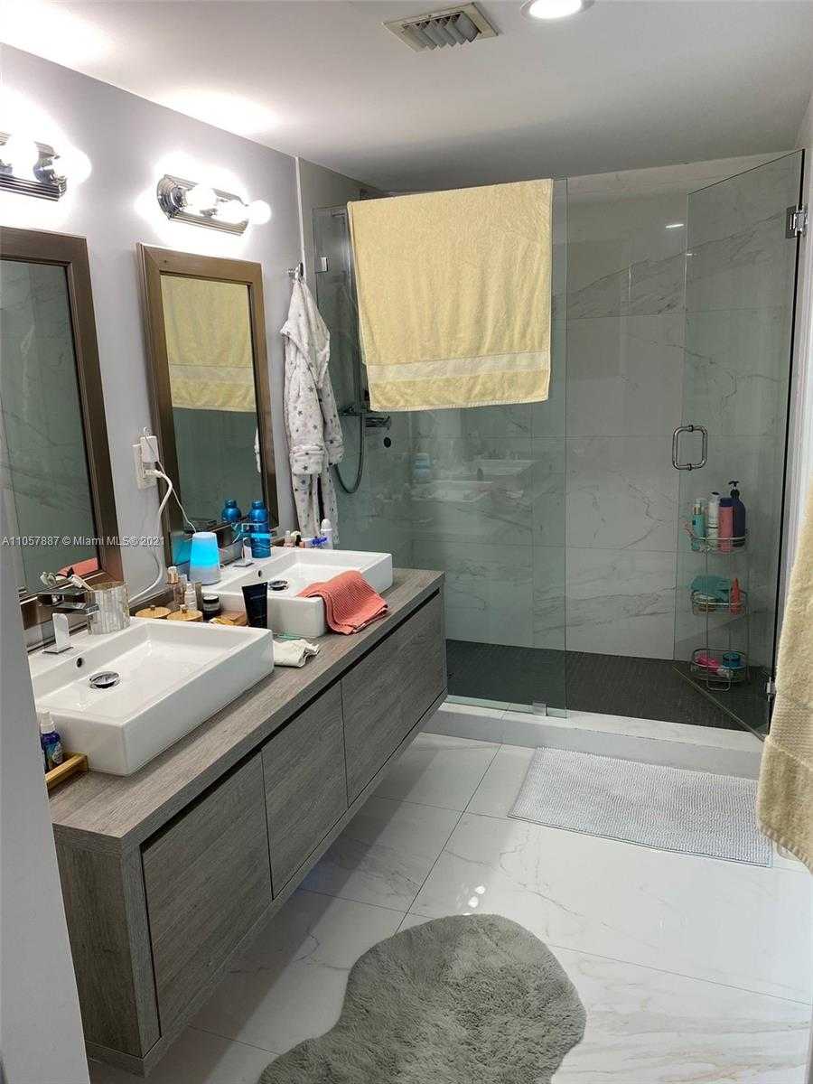 Small Image of 400 SUNNY ISLES BLVD #603, Sunny Isles Beach Number 20