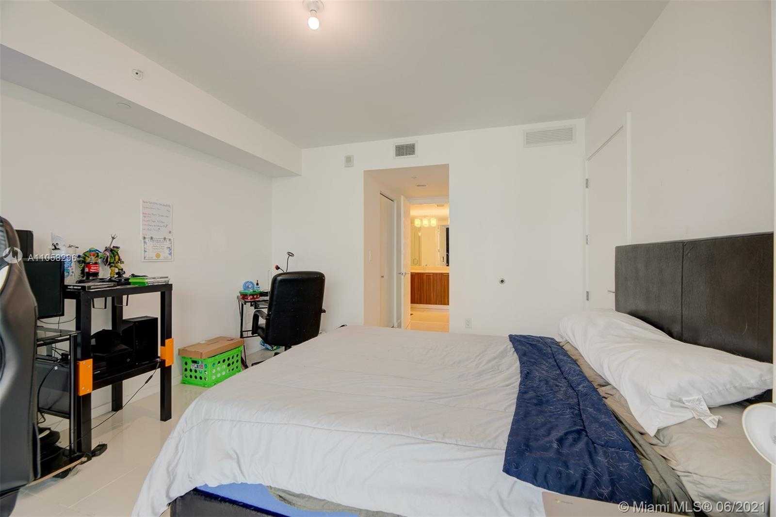 Small Image of 5252 NORTH WEST 85TH AVE #1209, Doral Number 12