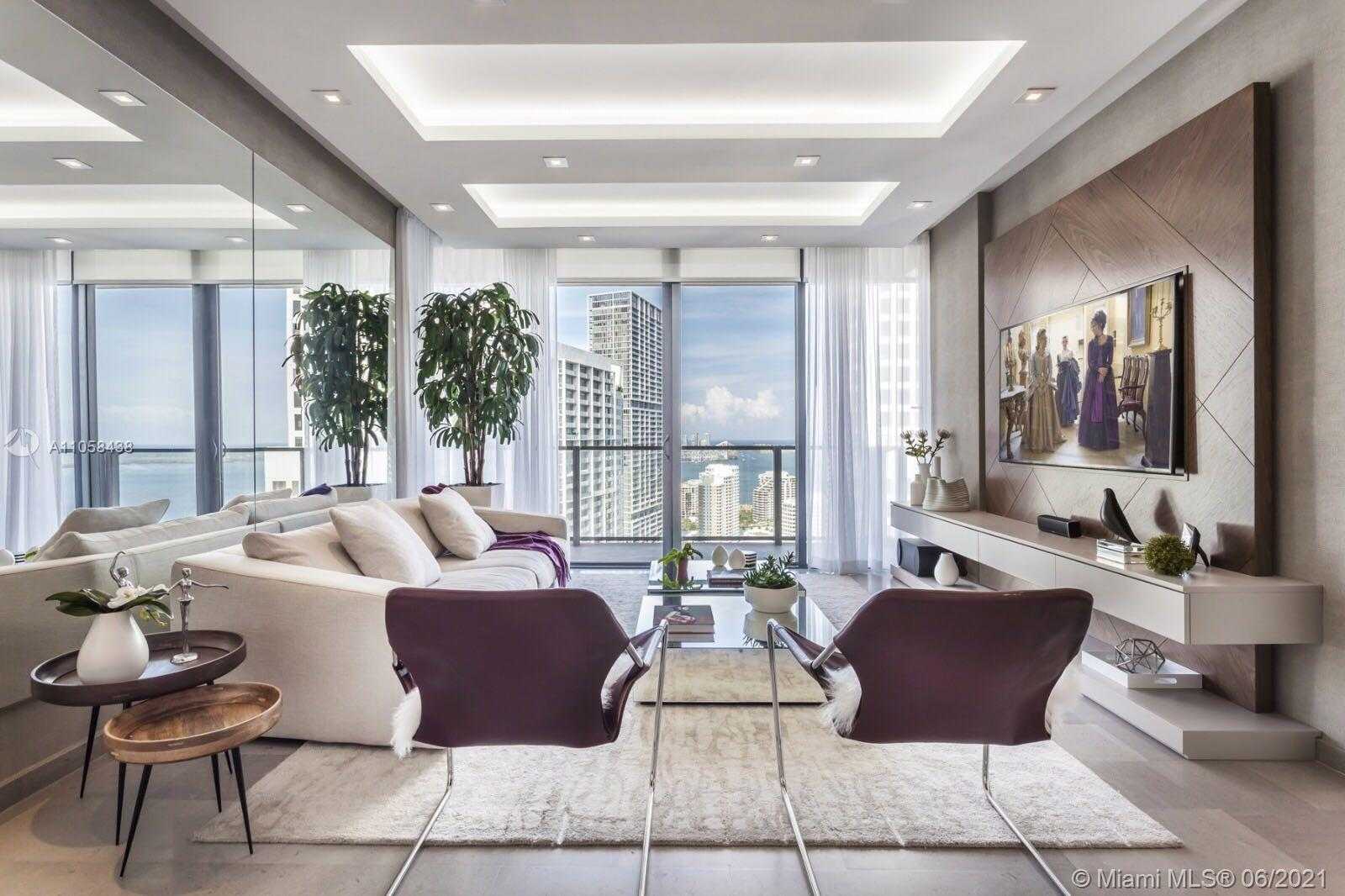 Small Image of 68 SOUTH EAST 6TH ST #3107, Miami Number 4