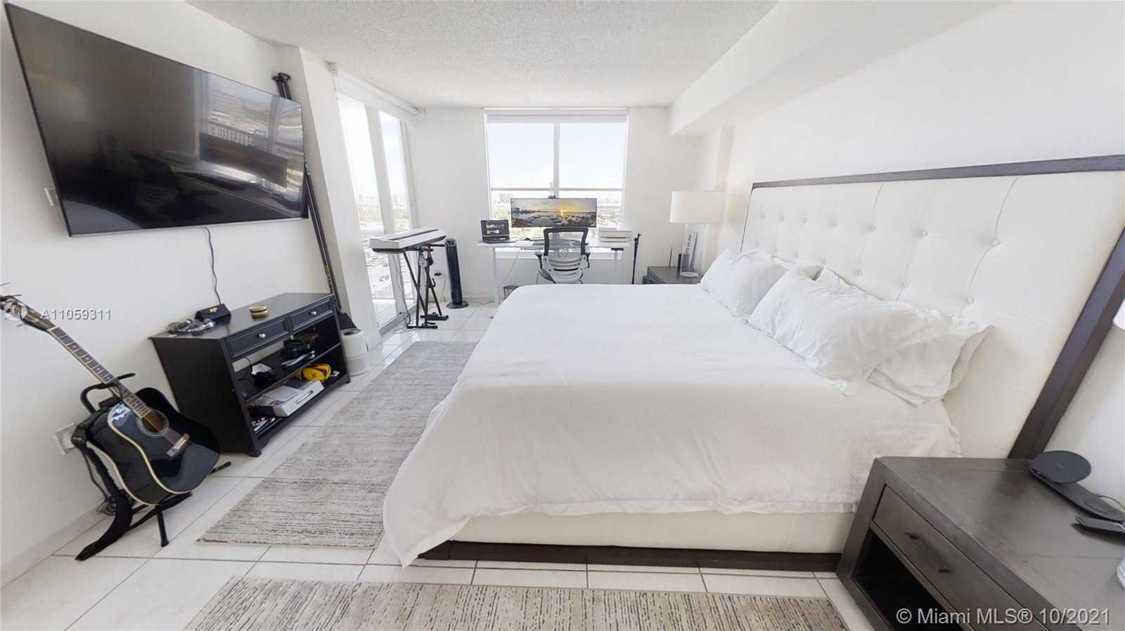 Small Image of 1800 PURDY AVE #1605, Miami Beach Number 13