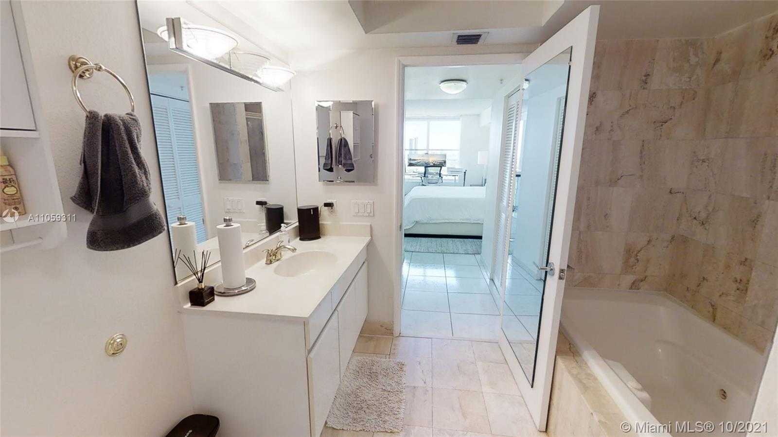 Small Image of 1800 PURDY AVE #1605, Miami Beach Number 19