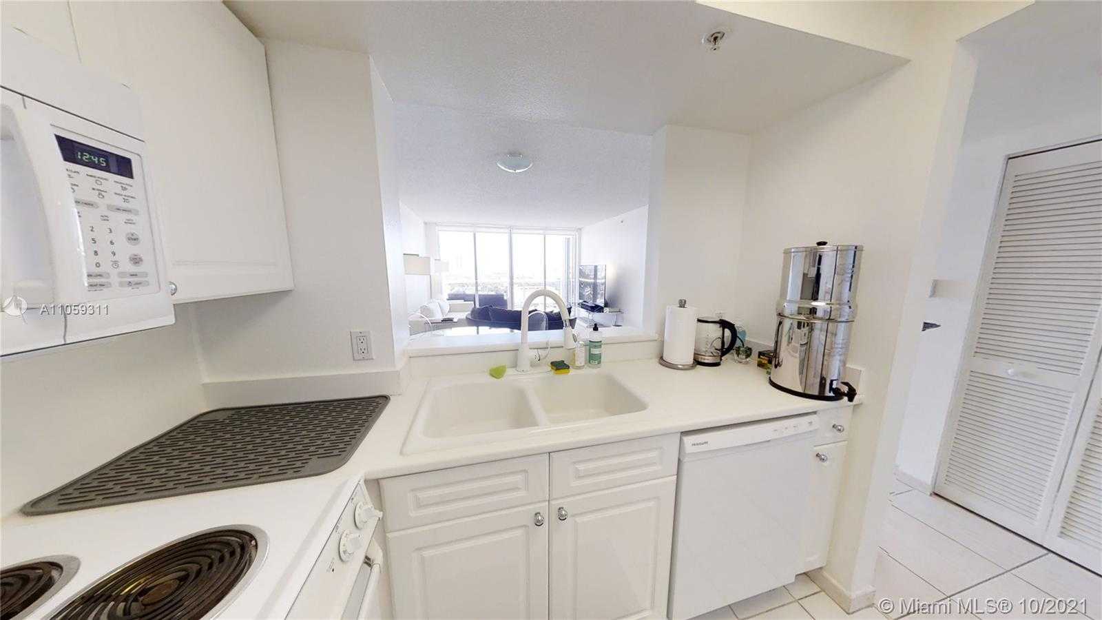Small Image of 1800 PURDY AVE #1605, Miami Beach Number 6