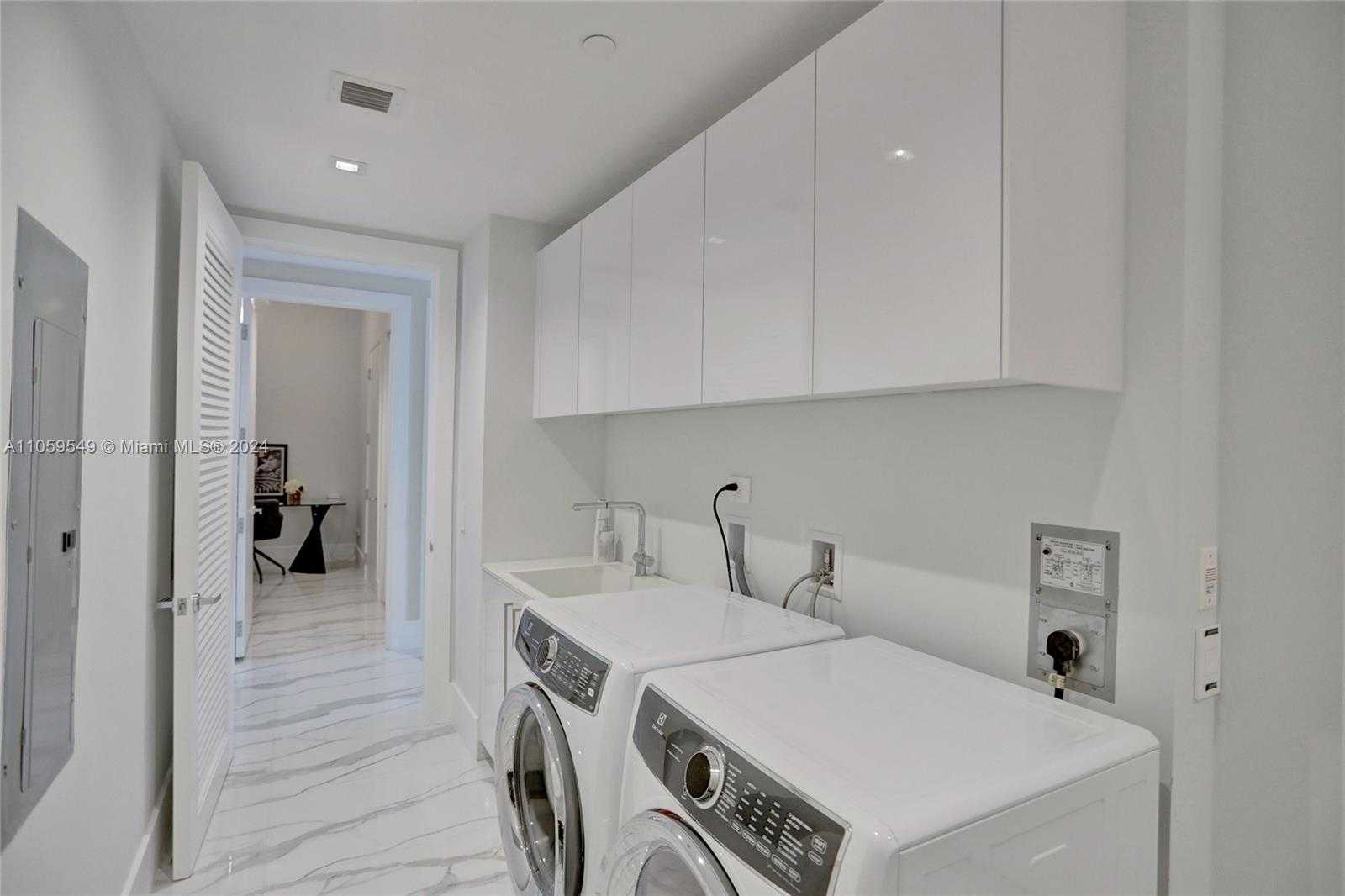 Small Image of 18501 COLLINS AVE #1902, Sunny Isles Beach Number 56