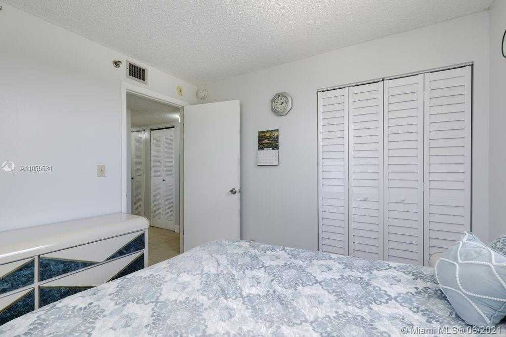 Small Image of 501 SOUTH WEST 1ST ST #209, Miami Number 26