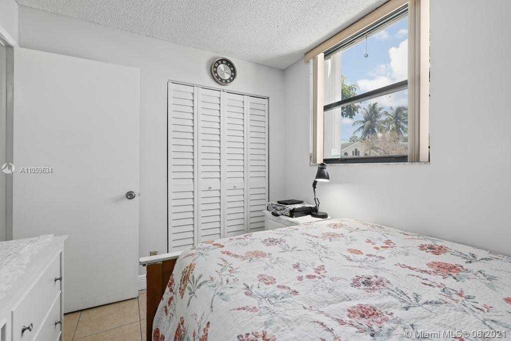 Small Image of 501 SOUTH WEST 1ST ST #209, Miami Number 29