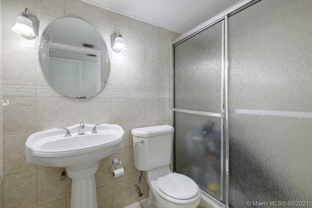 Small Image of 501 SOUTH WEST 1ST ST #209, Miami Number 31