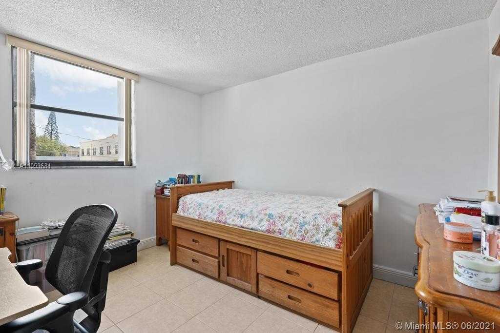 Small Image of 501 SOUTH WEST 1ST ST #209, Miami Number 32