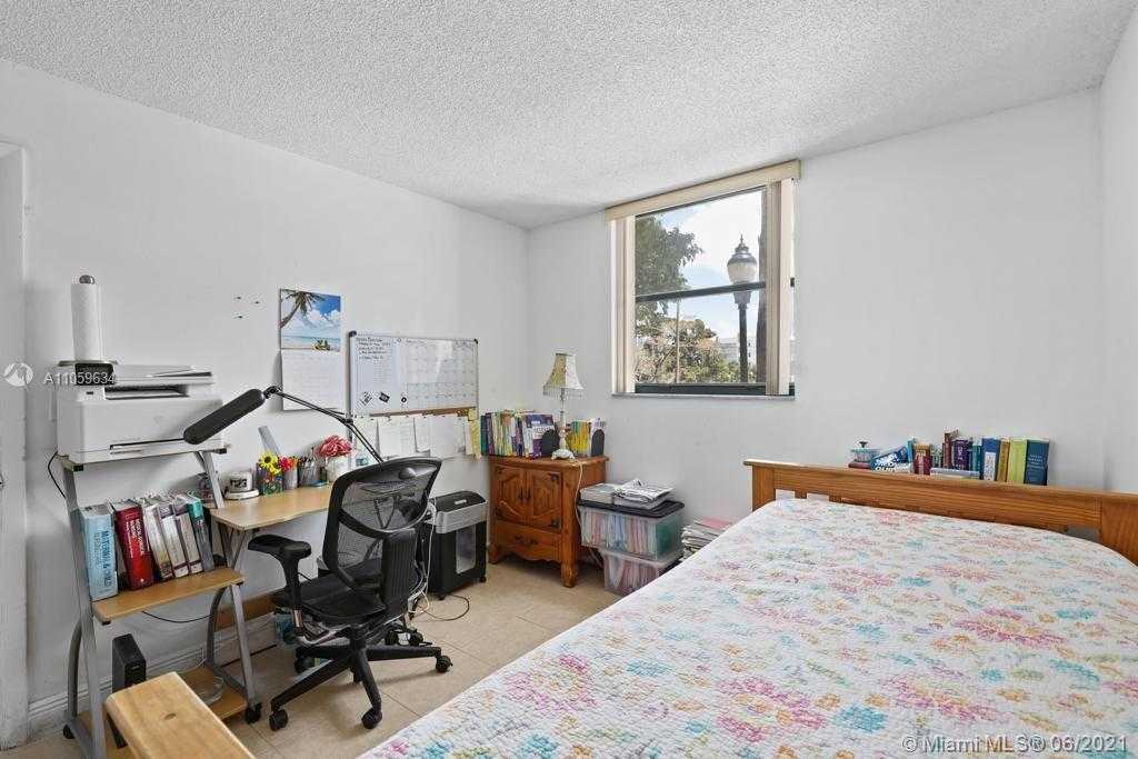 Small Image of 501 SOUTH WEST 1ST ST #209, Miami Number 34
