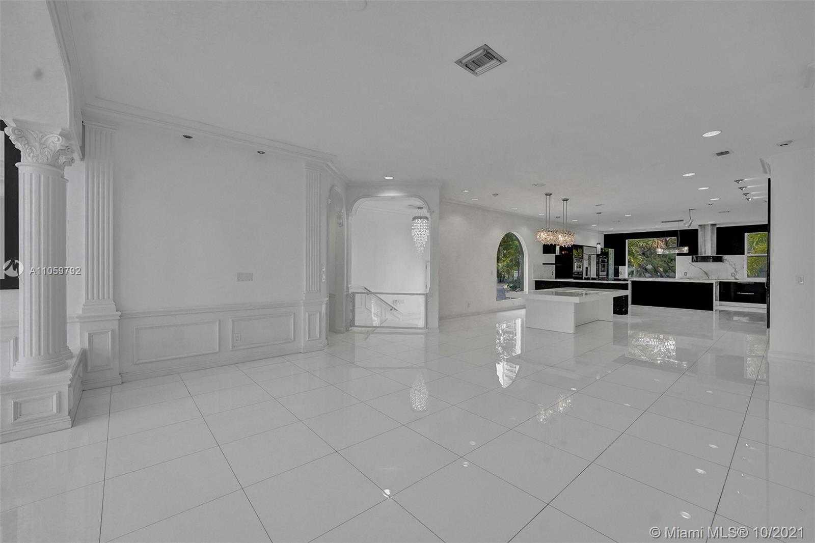 Small Image of 19555 NORTH EAST 37TH AVE, Aventura Number 8