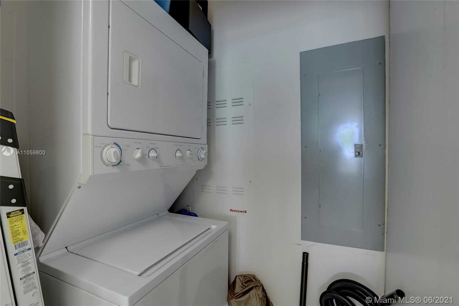 Small Image of 18201 COLLINS AVE #3902, Sunny Isles Beach Number 15