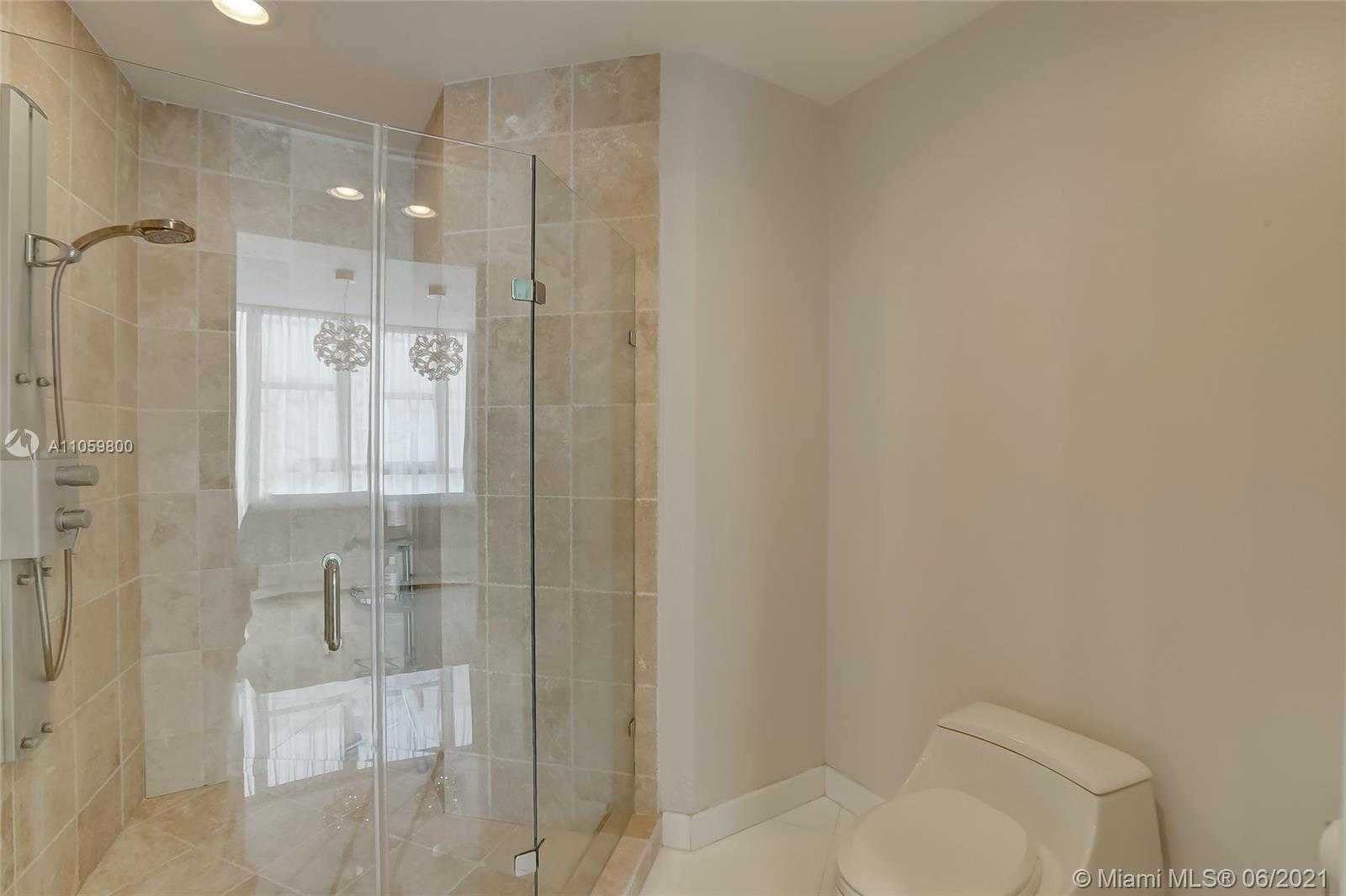 Small Image of 18201 COLLINS AVE #3902, Sunny Isles Beach Number 25