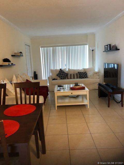 Small Image of 290 SUNRISE DR #307, Key Biscayne Number 2