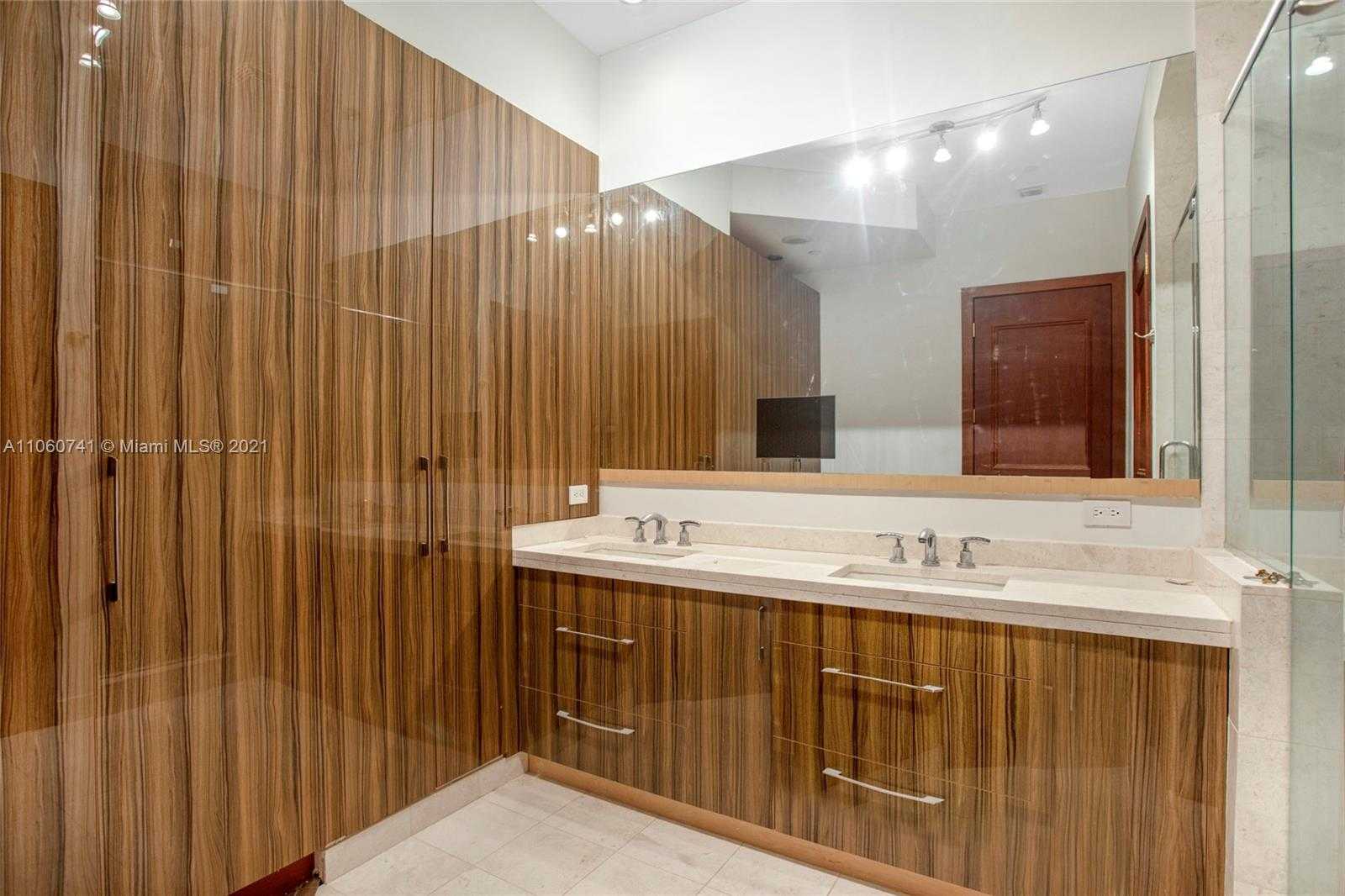 Small Image of 900 BRICKELL KEY BLVD #2604, Miami Number 9