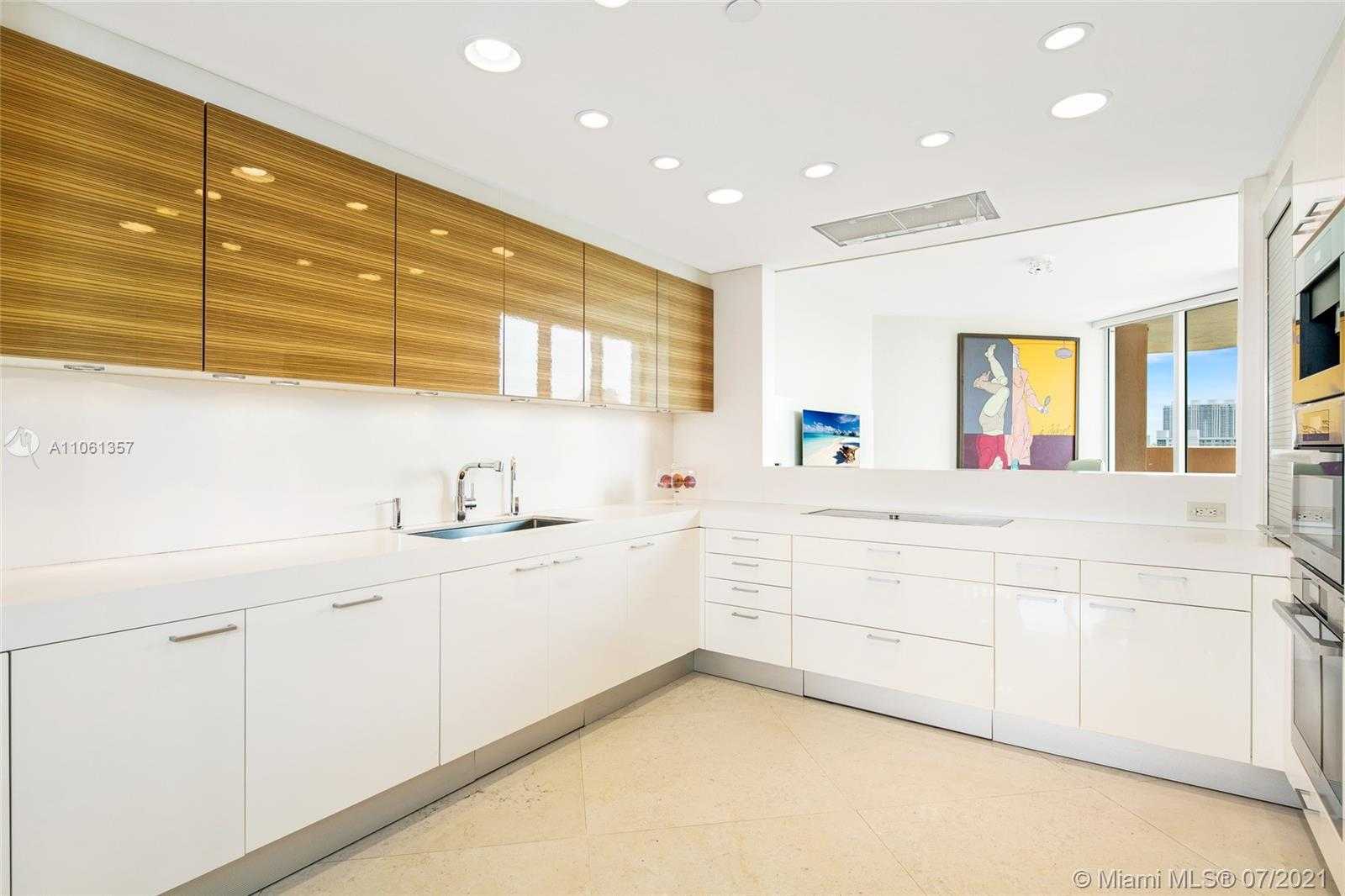 Small Image of 17875 COLLINS AVE #701, Sunny Isles Beach Number 10