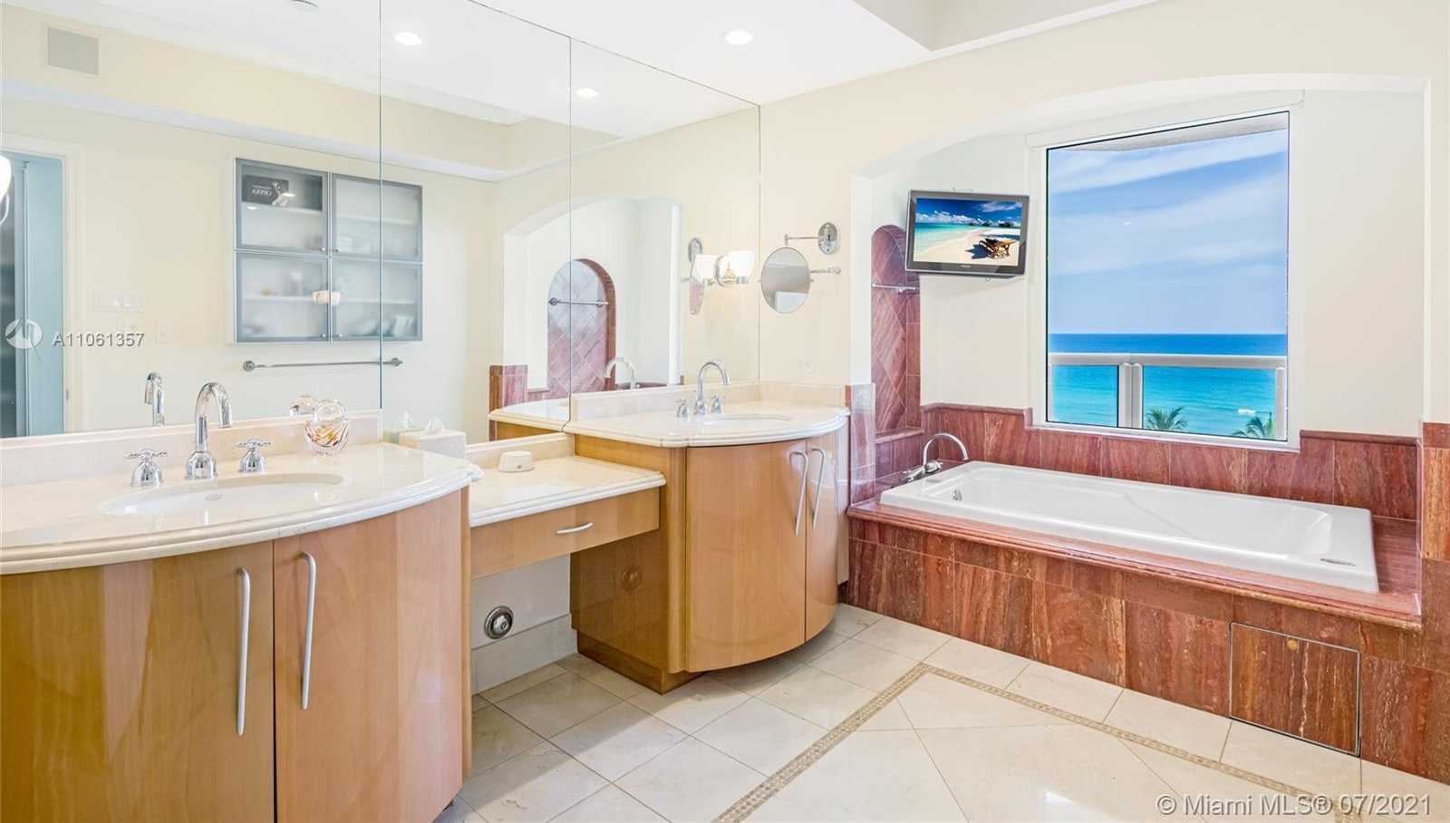 Small Image of 17875 COLLINS AVE #701, Sunny Isles Beach Number 18