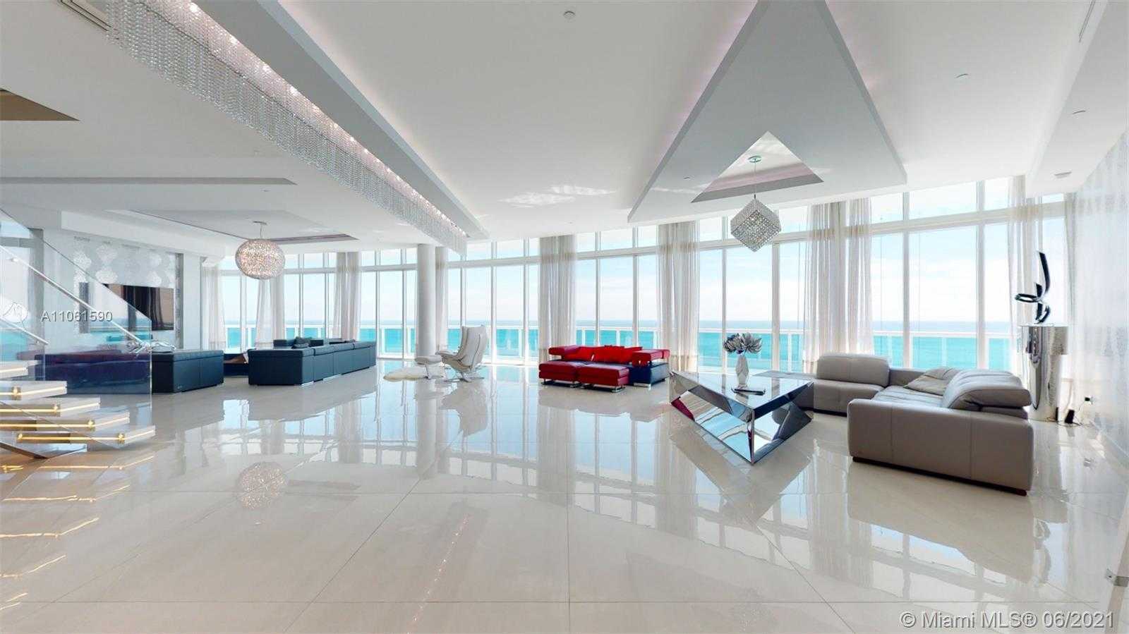 Small Image of 2711 SOUTH OCEAN DR #PH2, Hollywood Number 3