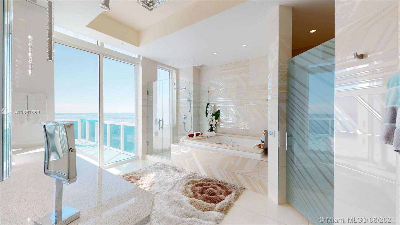 Small Image of 2711 SOUTH OCEAN DR #PH2, Hollywood Number 35
