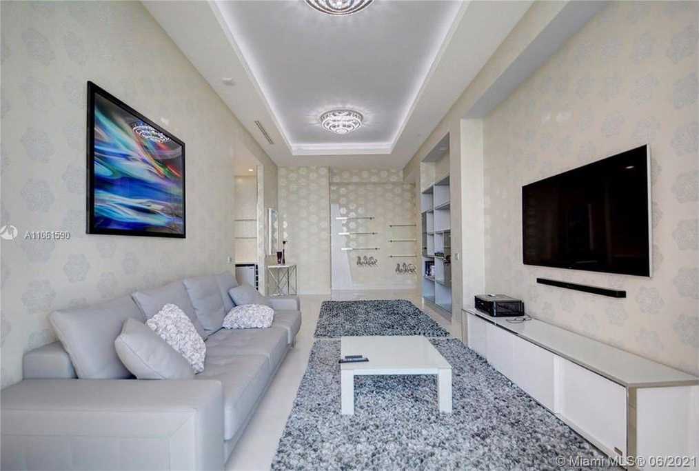 Small Image of 2711 SOUTH OCEAN DR #PH2, Hollywood Number 39