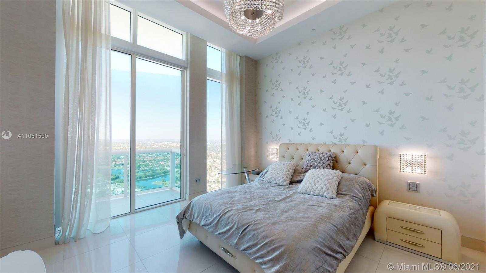Small Image of 2711 SOUTH OCEAN DR #PH2, Hollywood Number 60