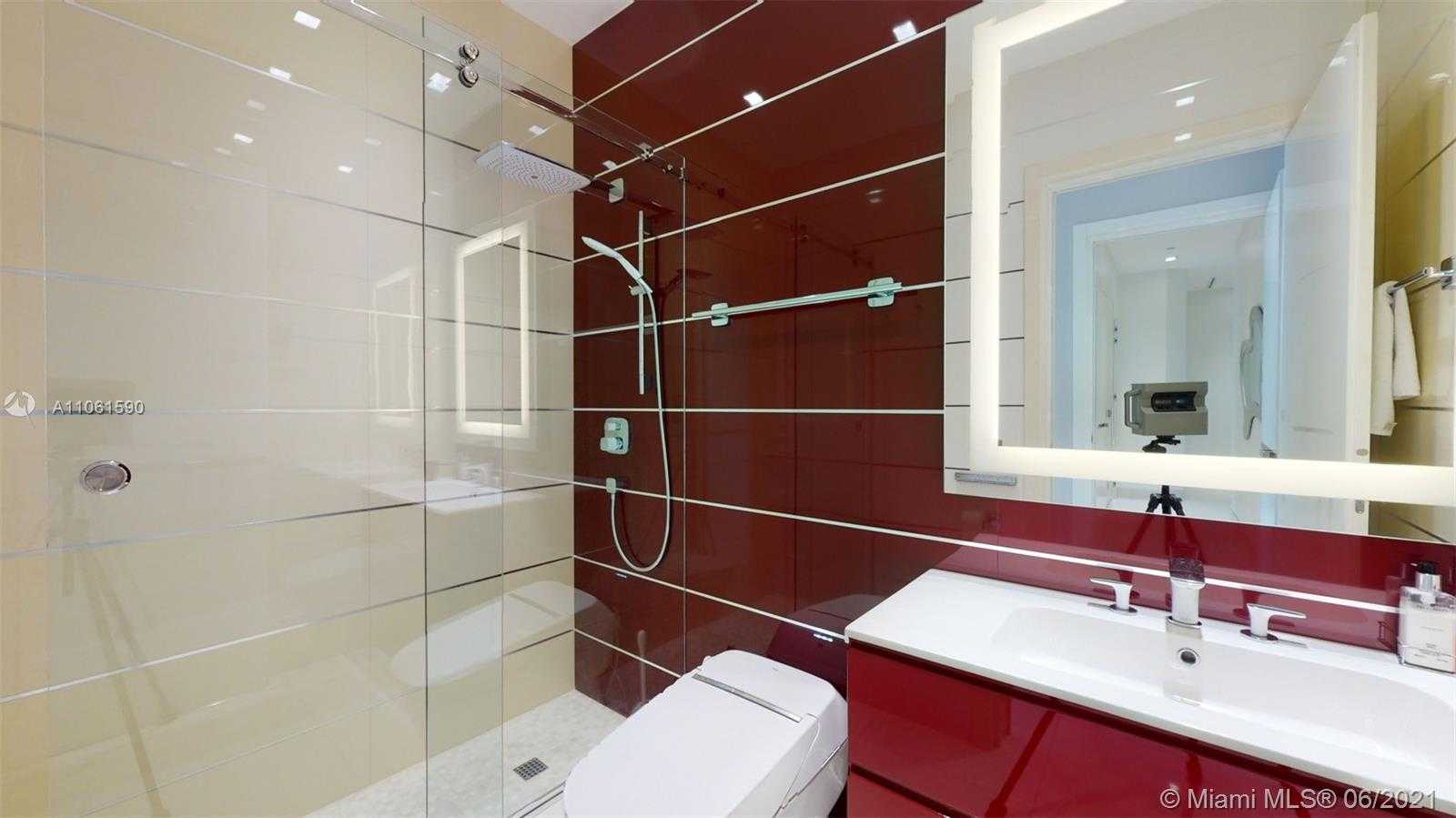Small Image of 2711 SOUTH OCEAN DR #PH2, Hollywood Number 69
