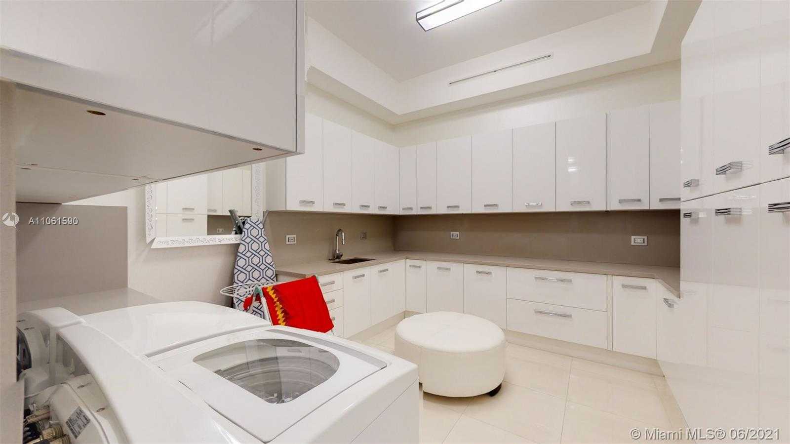Small Image of 2711 SOUTH OCEAN DR #PH2, Hollywood Number 70