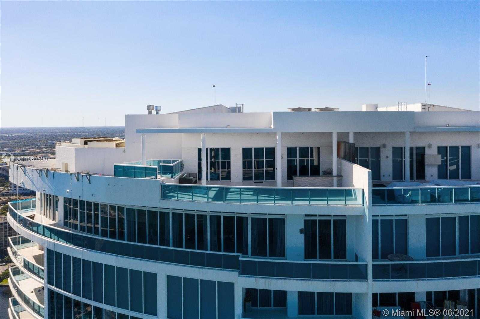 Small Image of 2711 SOUTH OCEAN DR #PH2, Hollywood Number 82